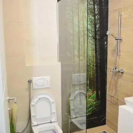 Frutis Apartment *