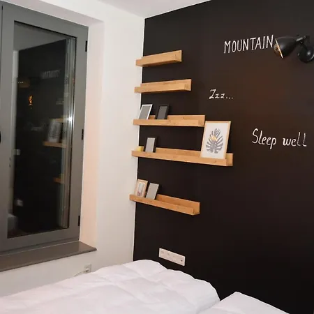 Frutis Apartment