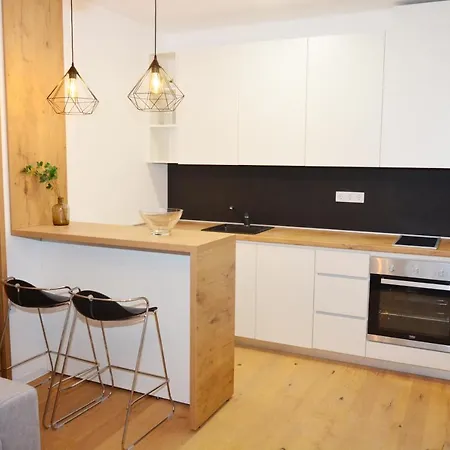 Frutis Apartment