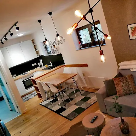 Apartment Frutis *